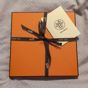 HERMES | Silk Scarf Box